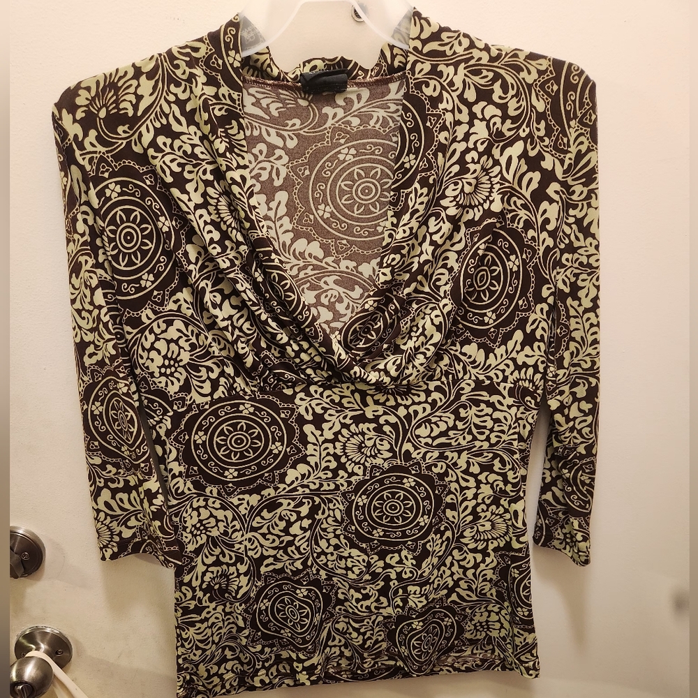 JKLA California Cowl Neck Printed 3/4 sleeveTop